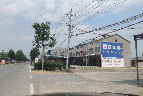 元阳如何能保证墙体广告的醒目性？